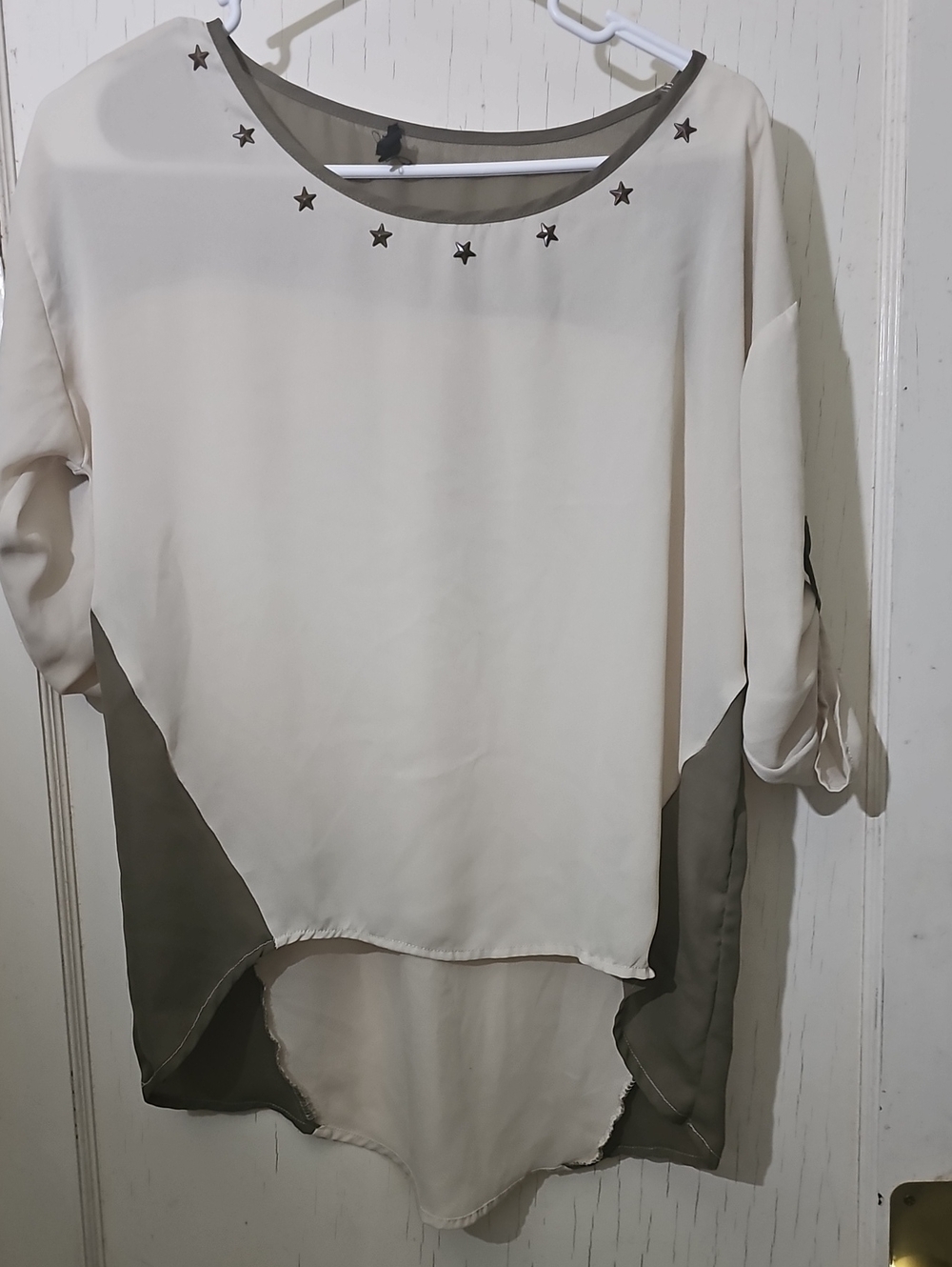 Women’s Two-Tone Star-Accent Blouse - Cream and Olive